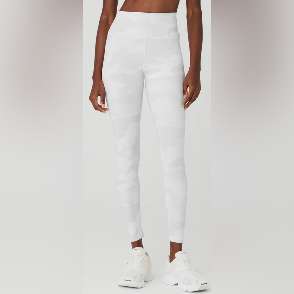 ALO White Camo Vapor Leggings